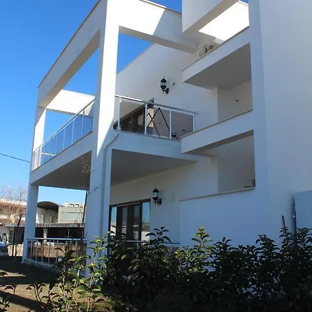 Marina Aynaz Tatil Villalari ヴィラ *