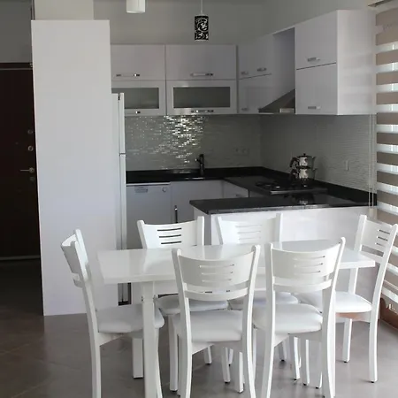 Marina Aynaz Tatil Villalari ヴィラ Yalıkavak