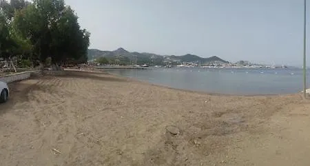Marina Aynaz Tatil Villalari ヴィラ Yalıkavak